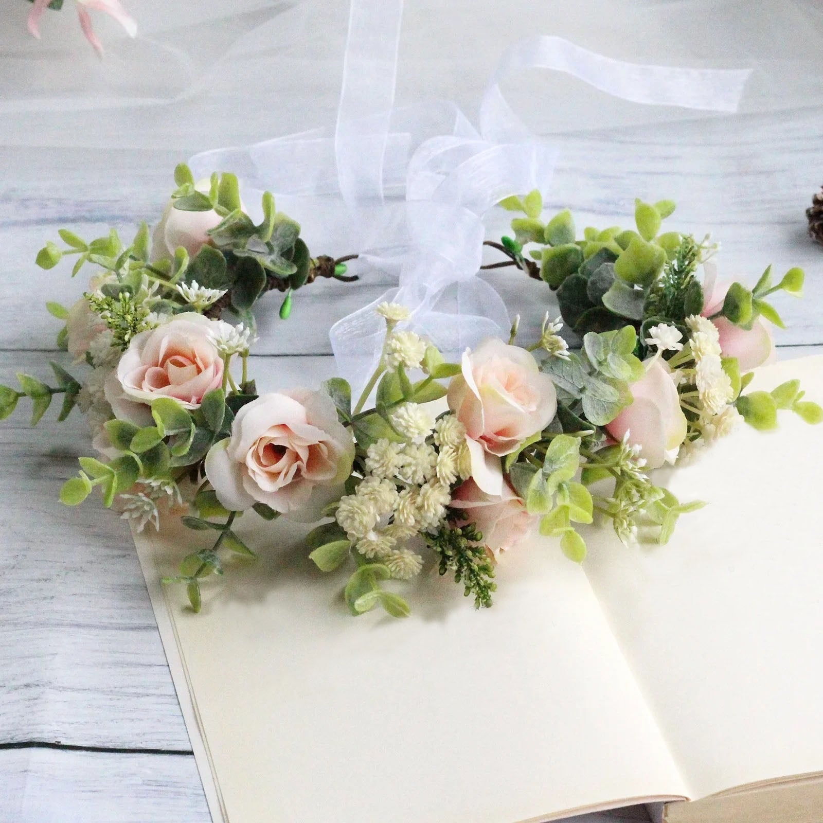 COURONNE DE FLEURS ROSES