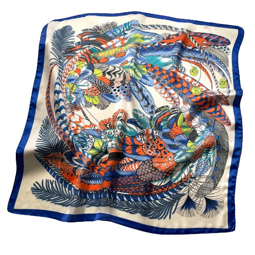 Foulard motif plume
