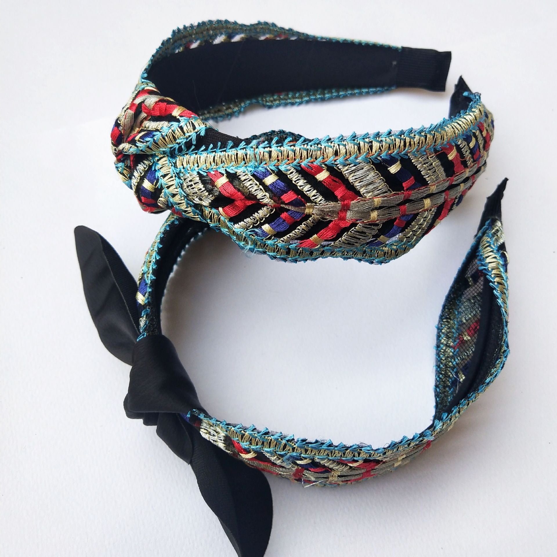 Serre tête broderies ethniques en bleu et rouge