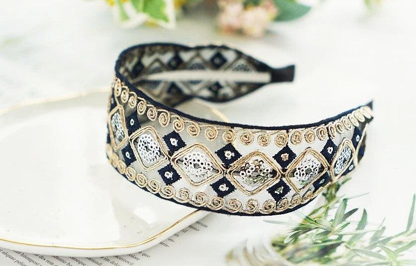 serre tete noirs sequins