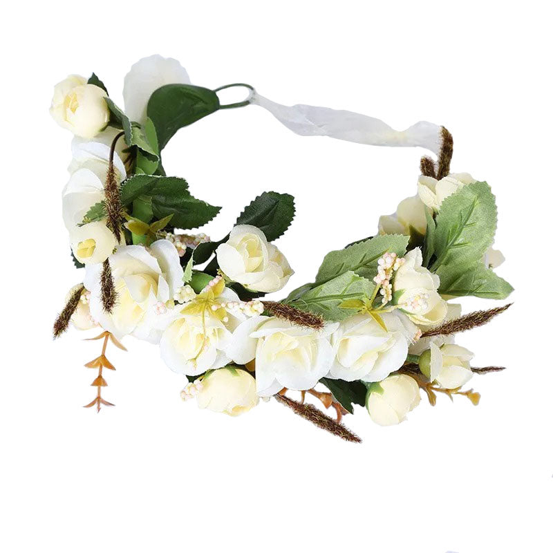 Couronne de fleurs blanches 
