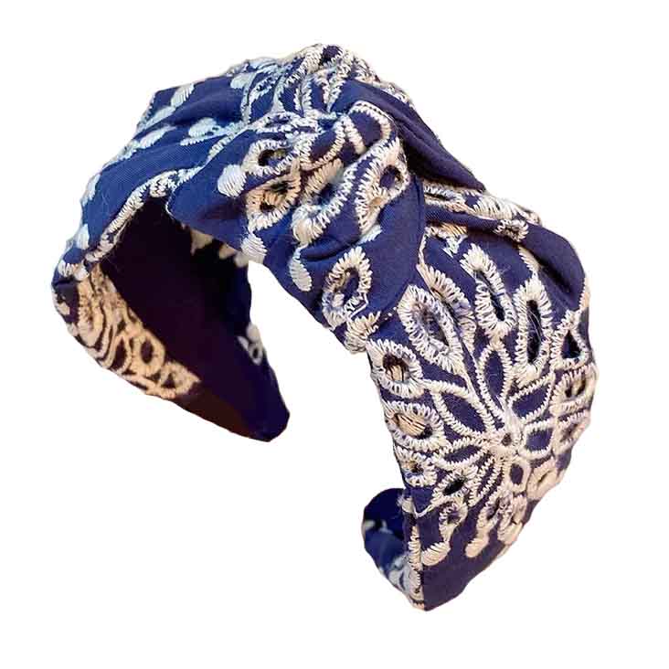 Serre tete bleu broderie 