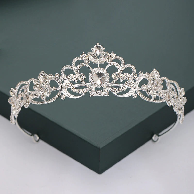couronne argente diamant