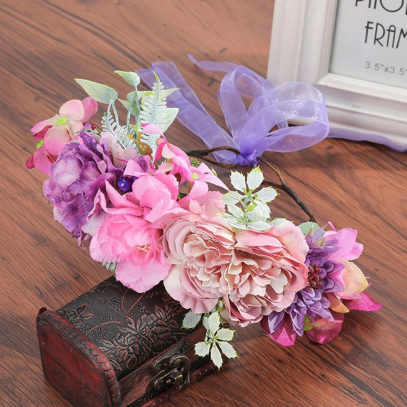 Couronne de fleurs composition pivoine rose et violette